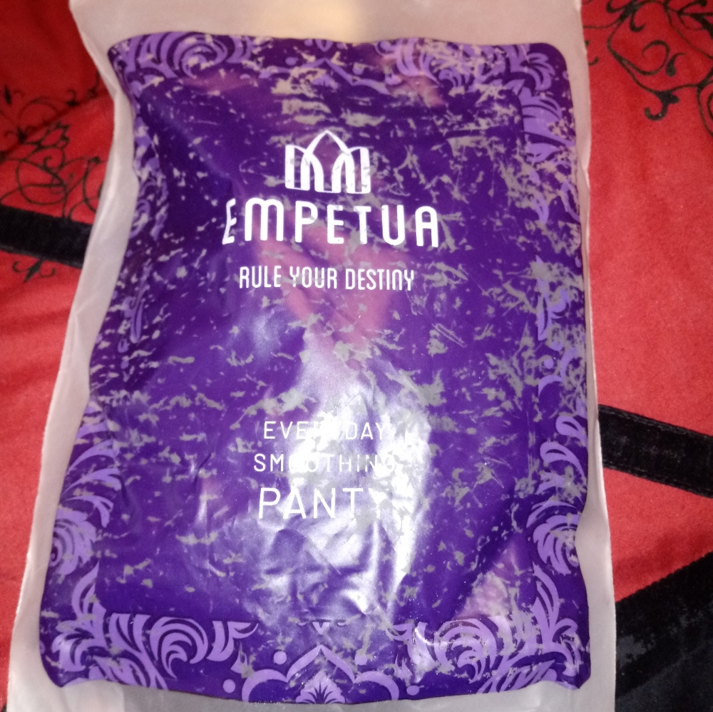 Empetua Smoothing Shaping panty